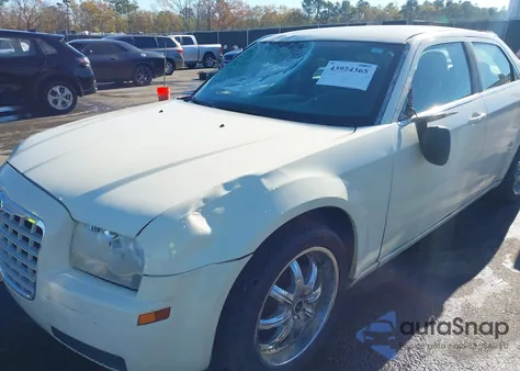 2007 Chrysler 300 from USA, damaged, VIN 2C3KA43R87H716100